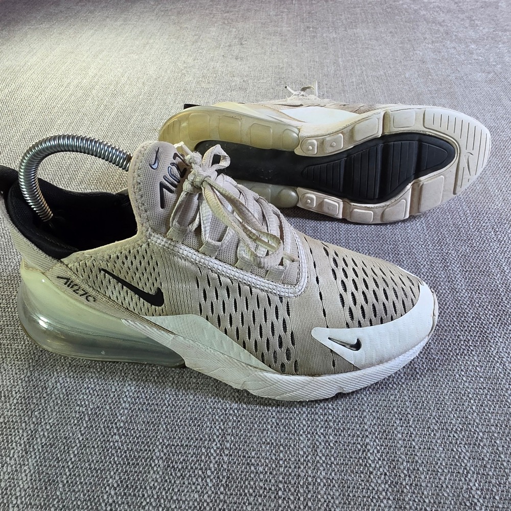Nike Air Max 270 Sneakers Womens 7 Tan White AH6789-100 Running‎ Shoes